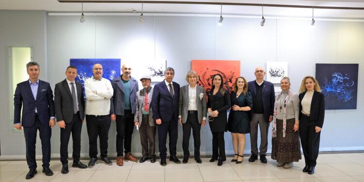 Hayatı yavaşlatan sergi