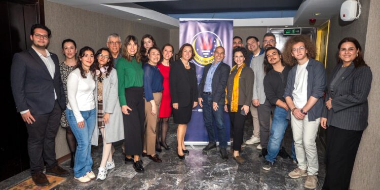 Türk Eğitim Derneği İzmir Temsilciliği 10. Yılını Yeni Adresinde Kutladı…