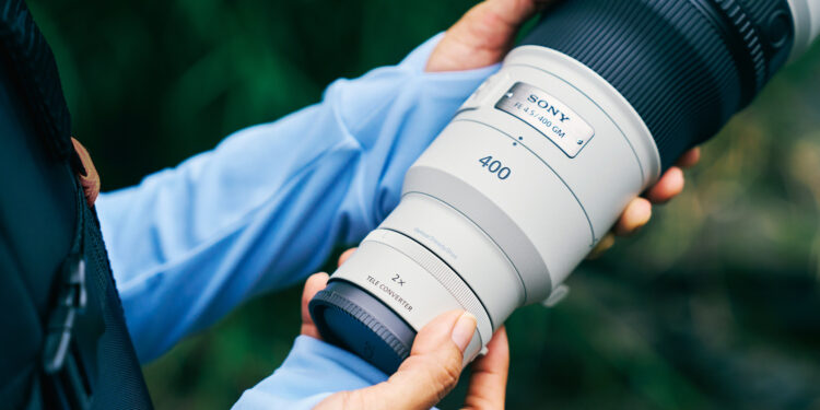 Sony, sınıfının en hafif G Master™ süper telefoto prime lenslerini tanıttı